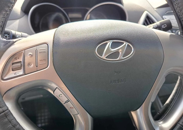 Hyundai ix35 cena 38900 przebieg: 183500, rok produkcji 2012 z Gdańsk małe 326